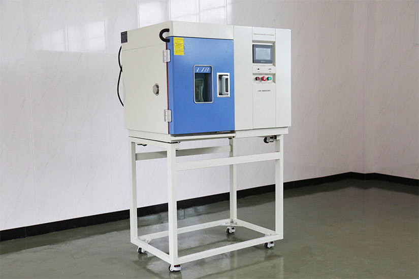 benchtop_environmental_chamber18.jpg