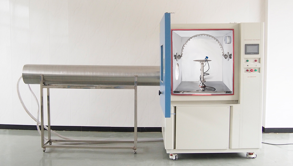ipx4_ipX5_water_resistance_shower4.jpg ipx4_ipX5_water_resistance_shower4.jpg